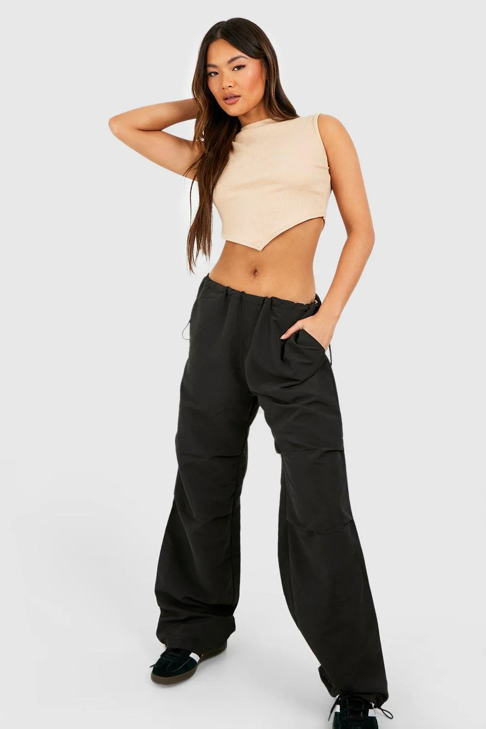 Basic ribbed vest with v-nim Boohoo, gray